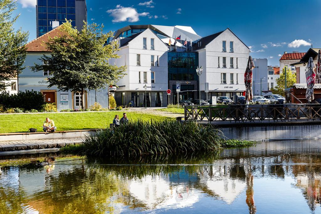 U Zvonu Hotel Plzeň Exterior foto